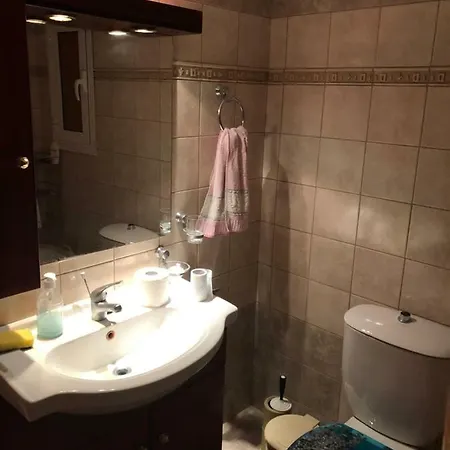 Apartment διαμέρισμα στο κέντρο της πόλης *
