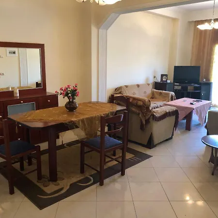 Apartment διαμέρισμα στο κέντρο της πόλης